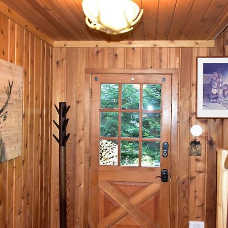 Quiet And Comfy 3Bed/2Bath - Chalet With Hot Tub. Cedar 外观 照片